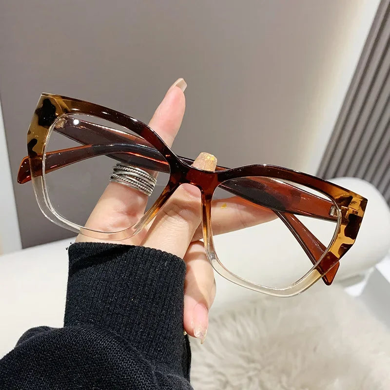 2024 New Cat's Eye Plain Glasses Frame Women's Fashion PC Eyewear Frame Flat Glasses Luxury Anti Blue Light Optical Glasses
