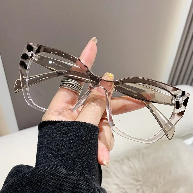 2024 New Cat's Eye Plain Glasses Frame Women's Fashion PC Eyewear Frame Flat Glasses Luxury Anti Blue Light Optical Glasses