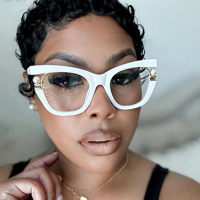 Clear Blue Ray Blocking Eyeglasses Large Glasses Frame Women Fashion Brand Design Pearl Spectacle Frame Trend Round Eyewear